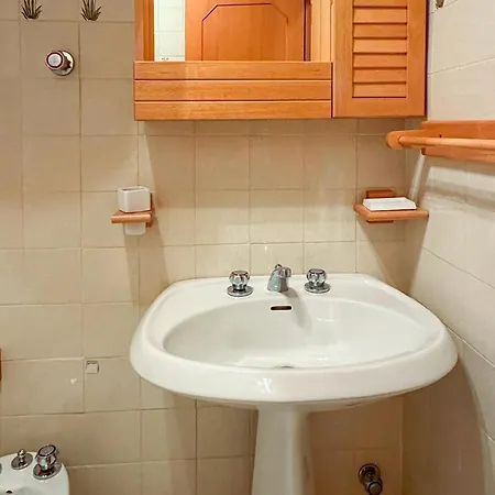 2 Bedroom Nice In *